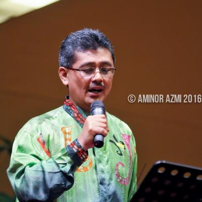 Akshah2011 16